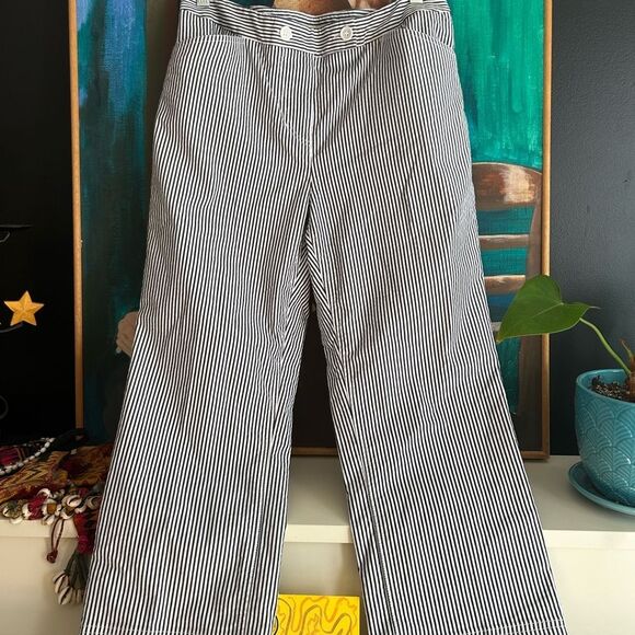 Jones New York Stretch Black and White Striped Cropped Pants 10 - Picture 16 of 16